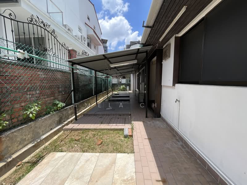 Platina Road Semi-Detached House For Sale at S$ 4,990,000 | PropertyGuru Singapore - Exterior