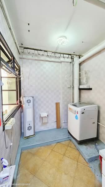 298 Yishun Street 20 HDB Flat For Sale at S$ 699,999 | PropertyGuru Singapore - Service Yard