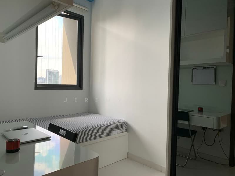 Forte Suites Condominium For Sale at S$ 1,340,000 | PropertyGuru Singapore - Bedroom