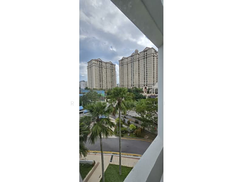 Bishan Park Condo Condominium For Sale at S$ 2,499,999 | PropertyGuru Singapore - Exterior