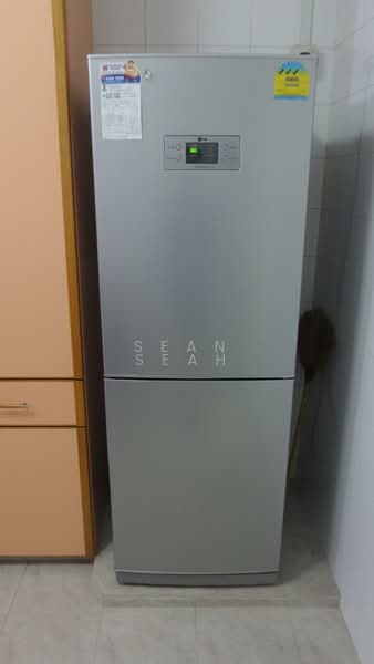 115 Yishun Ring Road HDB Flat For Sale at S$ 550,000 | PropertyGuru Singapore - Interior