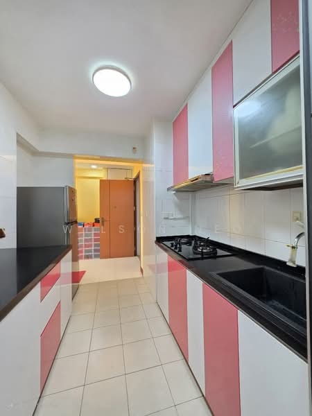 490B Choa Chu Kang Avenue 5, 490B Choa Chu Kang Avenue 5, 2 Bedrooms, 731 sqft, HDB Flat For Rent, by Wilson Neo, 500089980 - Kitchen - PropertyGuru.com.sg