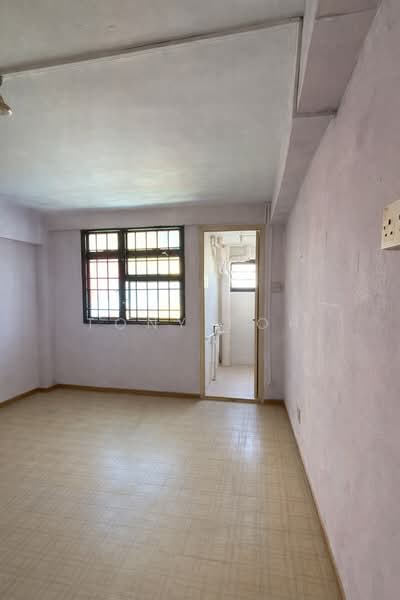 66 Circuit Road HDB Flat For Sale at S$ 370,000 | PropertyGuru Singapore - Master Bedroom 