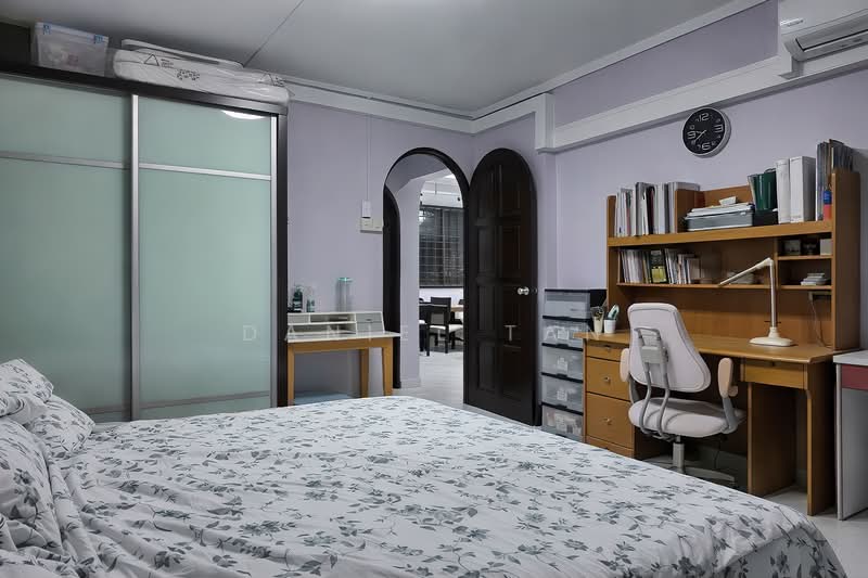 432 Tampines Street 41 HDB Flat For Sale at S$ 638,000 | PropertyGuru Singapore - Bedroom