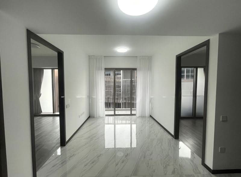 Pasir Ris 8, 8 Pasir Ris Drive 8, Room Rental, 100 sqft, Apartment For Rent, by Tricia Tay, 500090004 - Living Room - PropertyGuru.com.sg