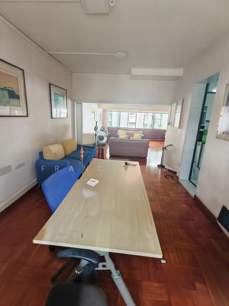 Mandalay Towers Condominium For Sale at S$ 4,488,000 | PropertyGuru Singapore - Living Room