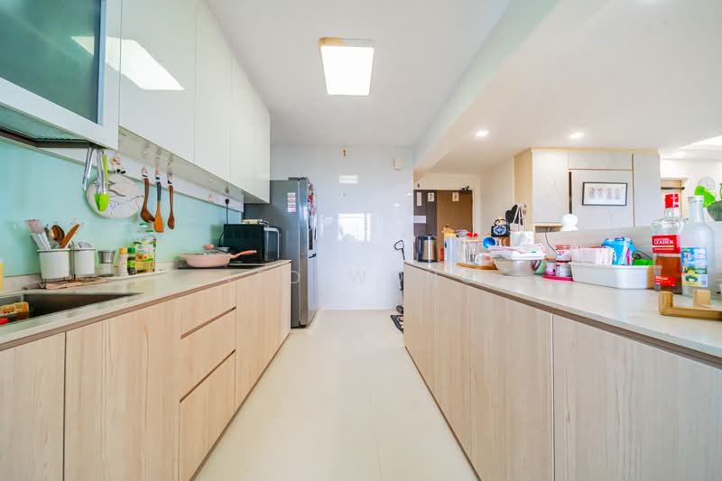 96 Dawson Road HDB Flat For Sale at S$ 1,800,000 | PropertyGuru Singapore - Kitchen