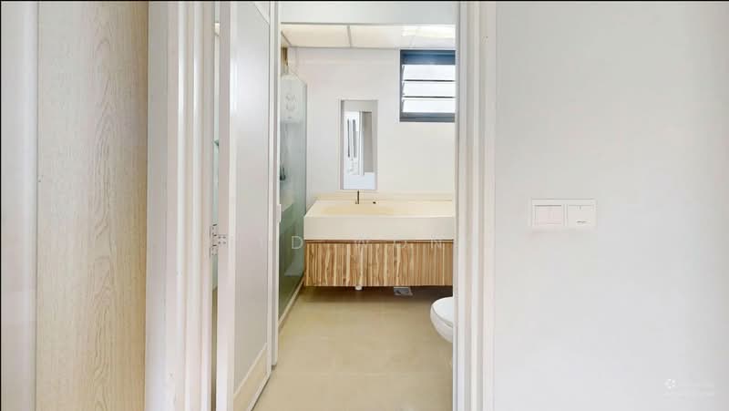 96 Dawson Road HDB Flat For Sale at S$ 1,800,000 | PropertyGuru Singapore - Toilet