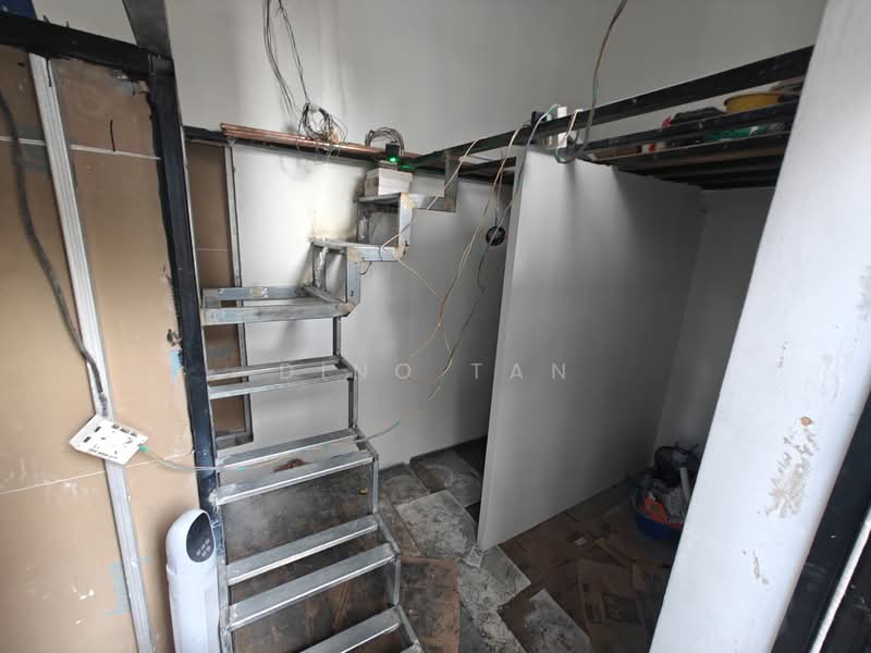 Hoot Kiam Mansion, 19B Hoot Kiam Road, Studio, 250 sqft, Walk-up Apartment For Rent, by Dino Tan, 500090012 - Interior - PropertyGuru.com.sg