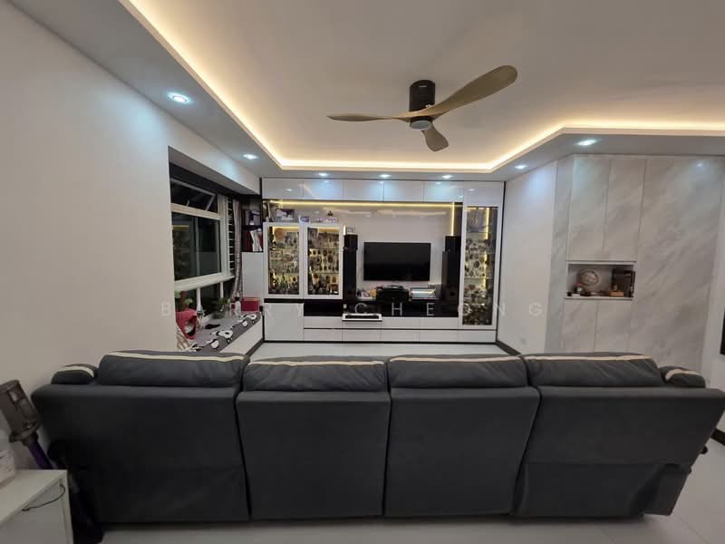 410C Fernvale Road, 410C Fernvale Road, 3 Bedrooms, 1,022 sqft, HDB Flat For Sale, by Barry Cheong, 500090013 - Living Room - PropertyGuru.com.sg