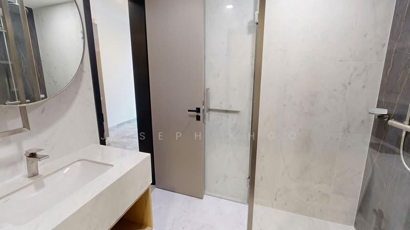 One Bernam, 1 Bernam Street, 2 Bedrooms, 829 sqft, Condominium For Rent, by Joseph Khoo, 500090024 - Bathroom - PropertyGuru.com.sg
