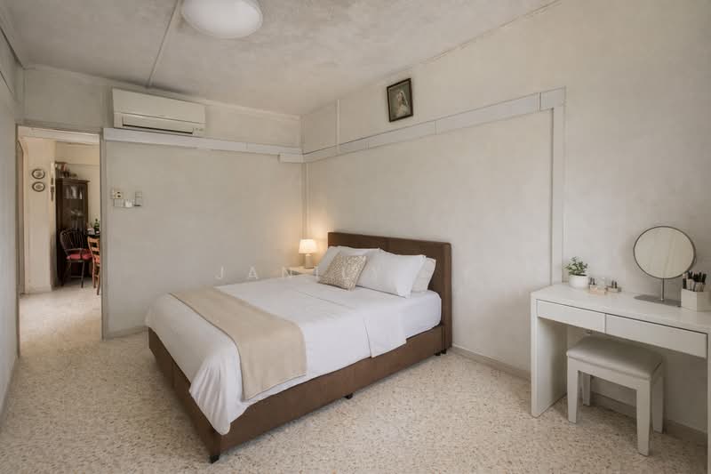 458 Ang Mo Kio Avenue 10 HDB Flat For Sale at S$ 749,000 | PropertyGuru Singapore - Bedroom