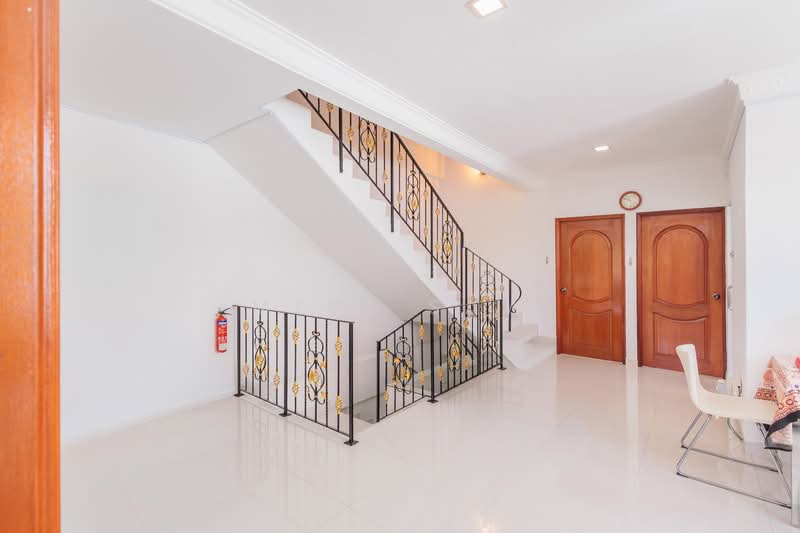 Thomson Hill Estate Semi-Detached House For Sale at S$ 6,200,000 | PropertyGuru Singapore - Interior