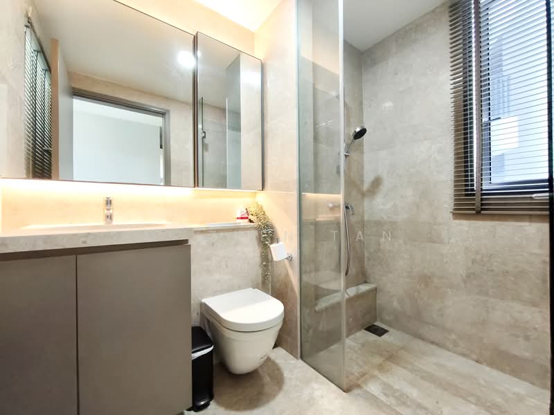 Riversails Condominium For Sale at S$ 1,750,000 | PropertyGuru Singapore - Bathroom