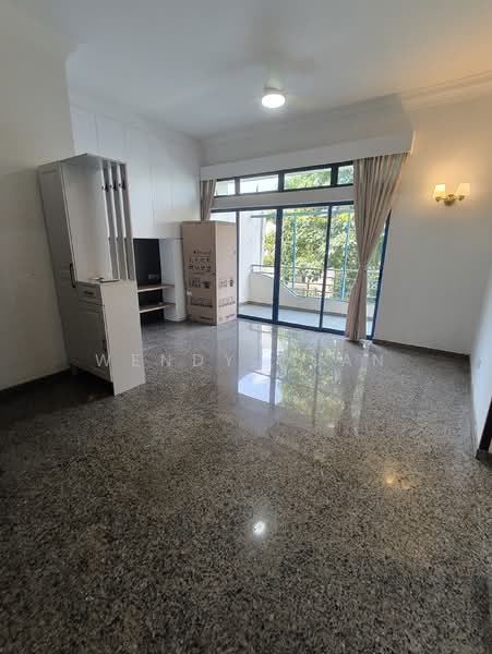 Nineteen Shelford, 19 Shelford Road, 3 Bedrooms, 1,218 sqft, Condominium For Sale, by Wendy Duan, 500090080 - Balcony - PropertyGuru.com.sg