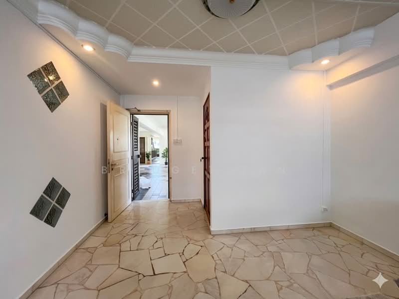 352 Woodlands Avenue 1 HDB Flat For Sale at S$ 720,000 | PropertyGuru Singapore - Interior