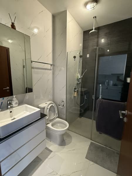 Urban Vista Condominium For Sale at S$ 815,000 | PropertyGuru Singapore