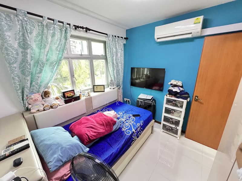 115A Canberra Walk HDB Flat For Sale at S$ 528,000 | PropertyGuru Singapore - Bedroom