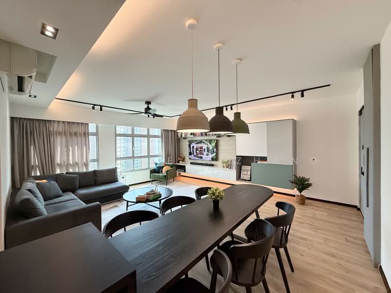 356A Anchorvale Lane HDB Flat For Sale at S$ 898,000 | PropertyGuru Singapore - Living Room