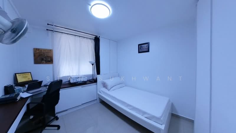 44 Telok Blangah Drive HDB Flat For Sale at S$ 440,000 | PropertyGuru Singapore - Bedroom