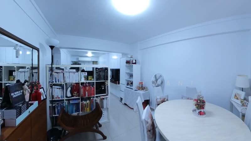 44 Telok Blangah Drive HDB Flat For Sale at S$ 440,000 | PropertyGuru Singapore - Living Room