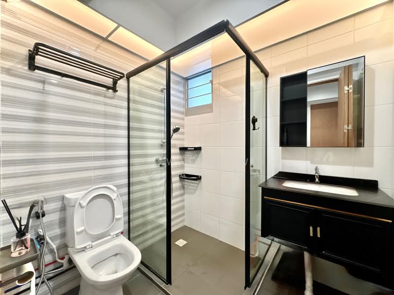 640A Senja Close, Senja Close, 3 Bedrooms, 1,001 sqft, HDB Flat For Rent, by Lee Wen Wei Samantha, 500090124 - Bathroom - PropertyGuru.com.sg