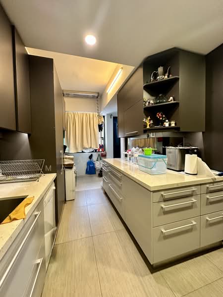 Pebble Bay Condominium For Sale at S$ 5,380,000 | PropertyGuru Singapore - Kitchen