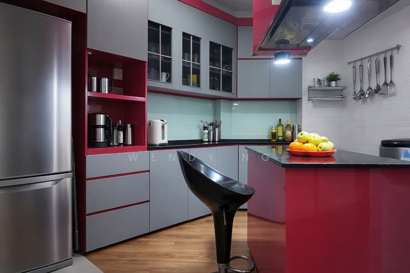 288 Tampines Street 22 HDB Flat For Sale at S$ 708,000 | PropertyGuru Singapore - Kitchen