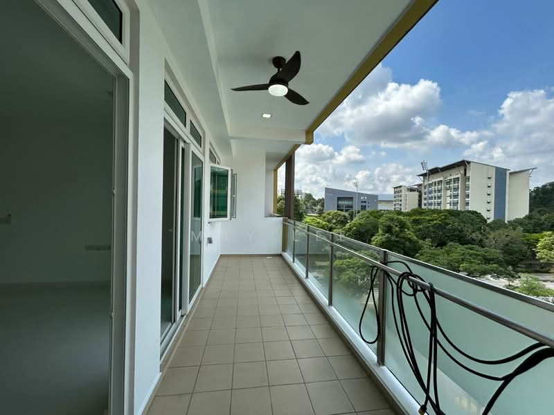 Parc Rosewood, 77 Rosewood Drive, 2 Bedrooms, 800 sqft, Condominium For Rent, by May Lee, 500090138 - Balcony - PropertyGuru.com.sg
