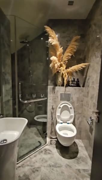 Bijou Condominium For Sale at S$ 1,910,698 | PropertyGuru Singapore - Bathroom 1