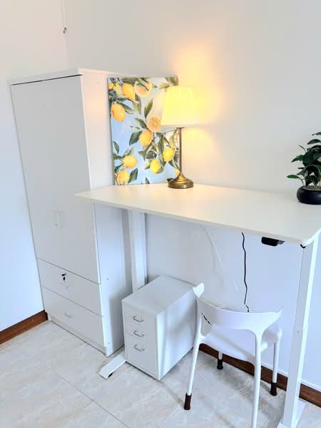 Guilin Court, 10 Geylang Lorong 26, Room Rental, 85 sqft, Condominium For Rent, by John Wong, 500090165 - Study - PropertyGuru.com.sg