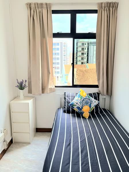 Guilin Court, 10 Geylang Lorong 26, Room Rental, 85 sqft, Condominium For Rent, by John Wong, 500090165 - Bedroom - PropertyGuru.com.sg