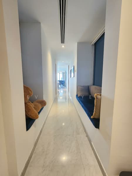 Seascape @ Sentosa Cove Apartment For Sale at S$ 3,999,999 | PropertyGuru Singapore - Foyer