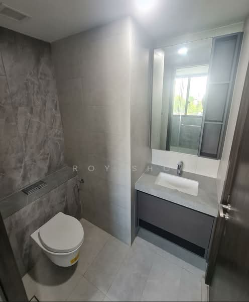 Parc Clematis, 8D Jalan Lempeng, 2 Bedrooms, 721 sqft, Condominium For Rent, by Roy Sho, 500090183 - Bathroom - PropertyGuru.com.sg