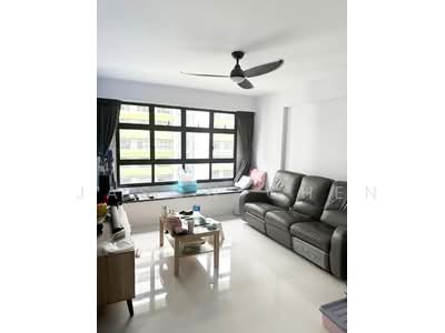 For Rent - 605C Tampines Street 61