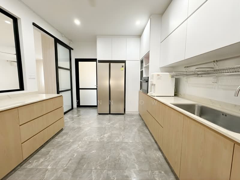 Walk to KAP MRT. 1KM MGS. Detachable. Regular Plot., Hua Guan Avenue, 6 Bedrooms, 6,200 sqft, Semi-Detached House For Sale, by Zann Low, 500090196 - PropertyGuru.com.sg