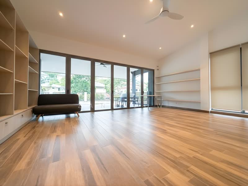 Walk to KAP MRT. 1KM MGS. Detachable. Regular Plot., Hua Guan Avenue, 6 Bedrooms, 6,200 sqft, Semi-Detached House For Sale, by Zann Low, 500090196 - Living Room - PropertyGuru.com.sg