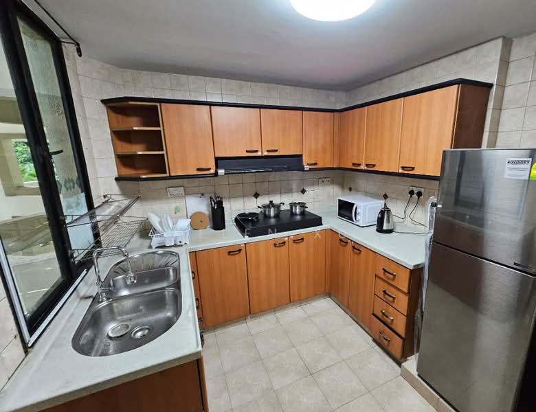 Simsville, 2 Geylang East Avenue 2, Room Rental, 100 sqft, Condominium For Rent, by Helen Xu, 500090207 - Kitchen - PropertyGuru.com.sg