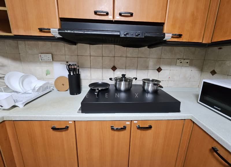 Simsville, 2 Geylang East Avenue 2, Room Rental, 100 sqft, Condominium For Rent, by Helen Xu, 500090207 - Kitchen - PropertyGuru.com.sg