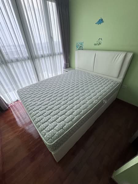 Eight Courtyards Condominium For Sale at S$ 1,400,000 | PropertyGuru Singapore - Bedroom