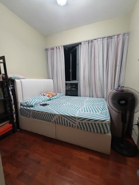 Eight Courtyards, 2 Canberra Drive, 3 Bedrooms, 969 sqft, Condominium For Sale, by Robin Soon, 500090214 - Bedroom - PropertyGuru.com.sg