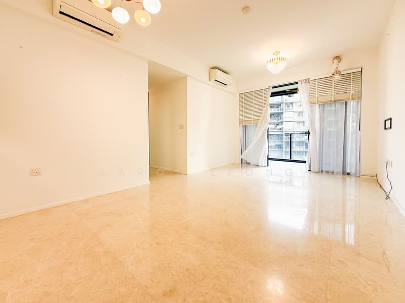 Parc Esta, 906 Sims Avenue, 4 Bedrooms, 1,119 sqft, Condominium For Rent, by Aaron Leong, 500090233 - Living Room - PropertyGuru.com.sg