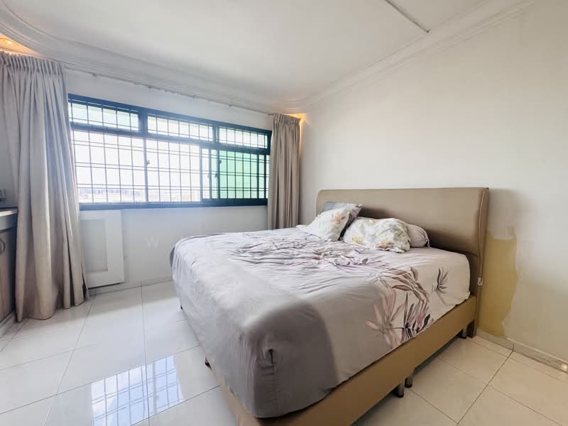 577 Hougang Avenue 4, 577 Hougang Avenue 4, 5 Bedrooms, 1,507 sqft, HDB Flat For Sale, by Wan Jie Tay, 500090264 - Bedroom - PropertyGuru.com.sg