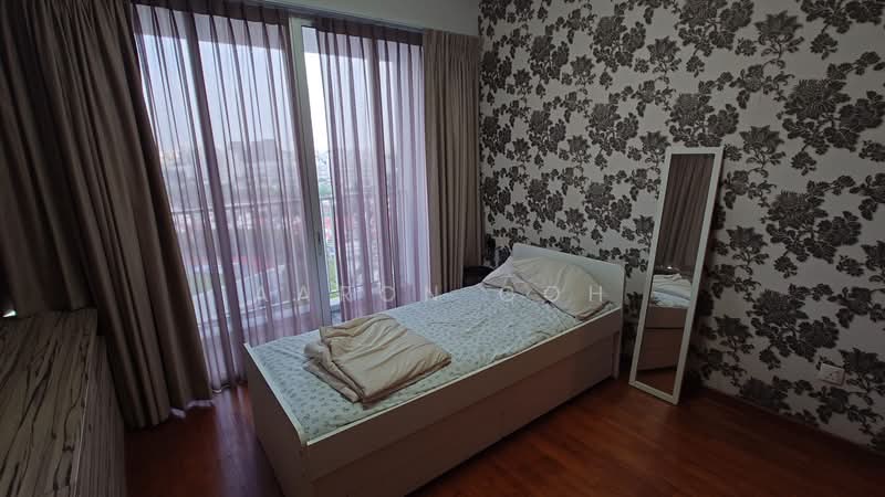 The Parc Condominium, 5 West Coast Walk, 4 Bedrooms, 1,421 sqft, Condominium For Rent, by Aaron Goh, 500090266 - Bedroom - PropertyGuru.com.sg