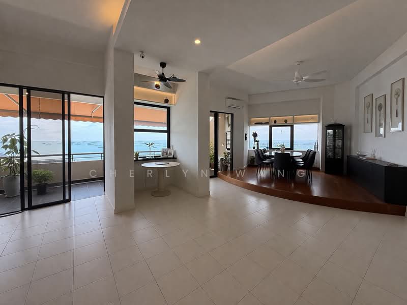 Bayshore Park Condominium For Sale at S$ 5,999,999 | PropertyGuru Singapore - Living Room