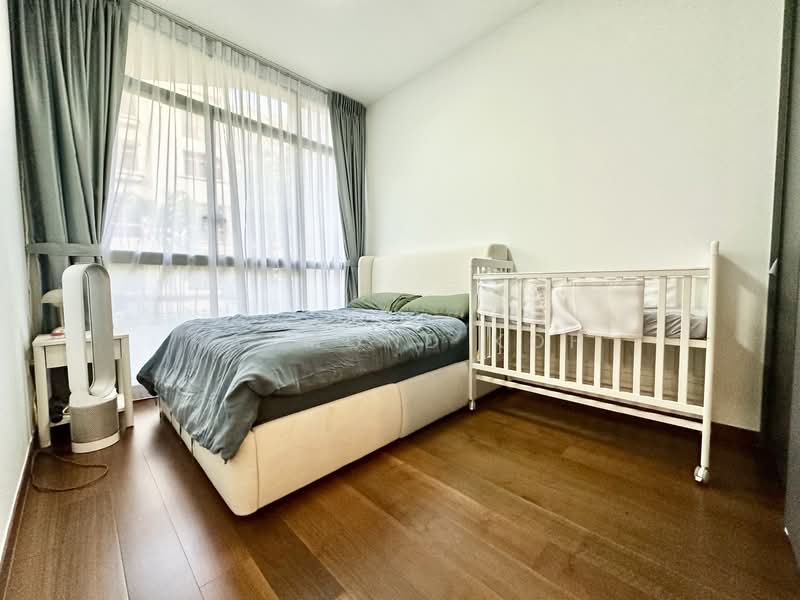 Daintree Residence Condominium For Sale at S$ 1,520,000 | PropertyGuru Singapore - Master Room