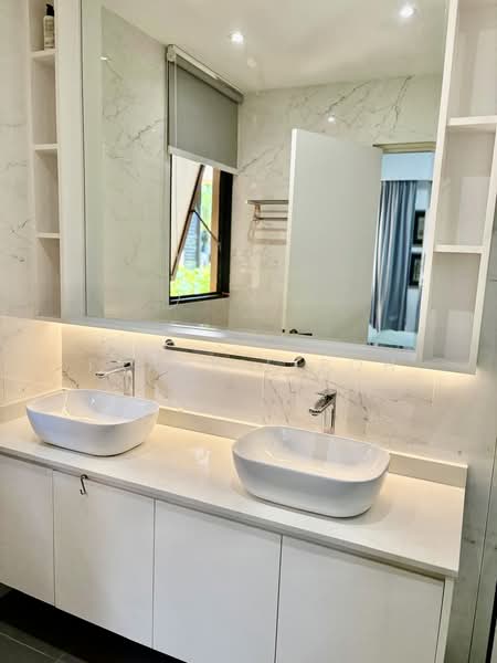 Bishan 8, 61 Bishan Street 21, 3 Bedrooms, 1,528 sqft, Condominium For Rent, by Frankie Poh, 500090275 - Bathroom - PropertyGuru.com.sg
