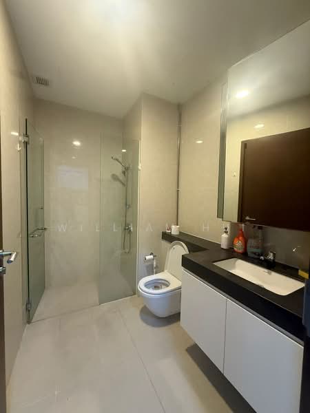 Archipelago Condominium For Sale at S$ 950,000 | PropertyGuru Singapore - Bathroom