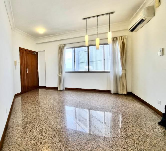 The Bayshore Condominium For Sale at S$ 2,400,000 | PropertyGuru Singapore - Living Room