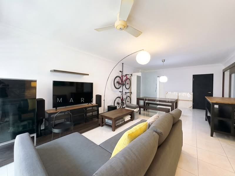 183A Rivervale Crescent HDB Flat For Sale at S$ 630,000 | PropertyGuru Singapore - Living Room